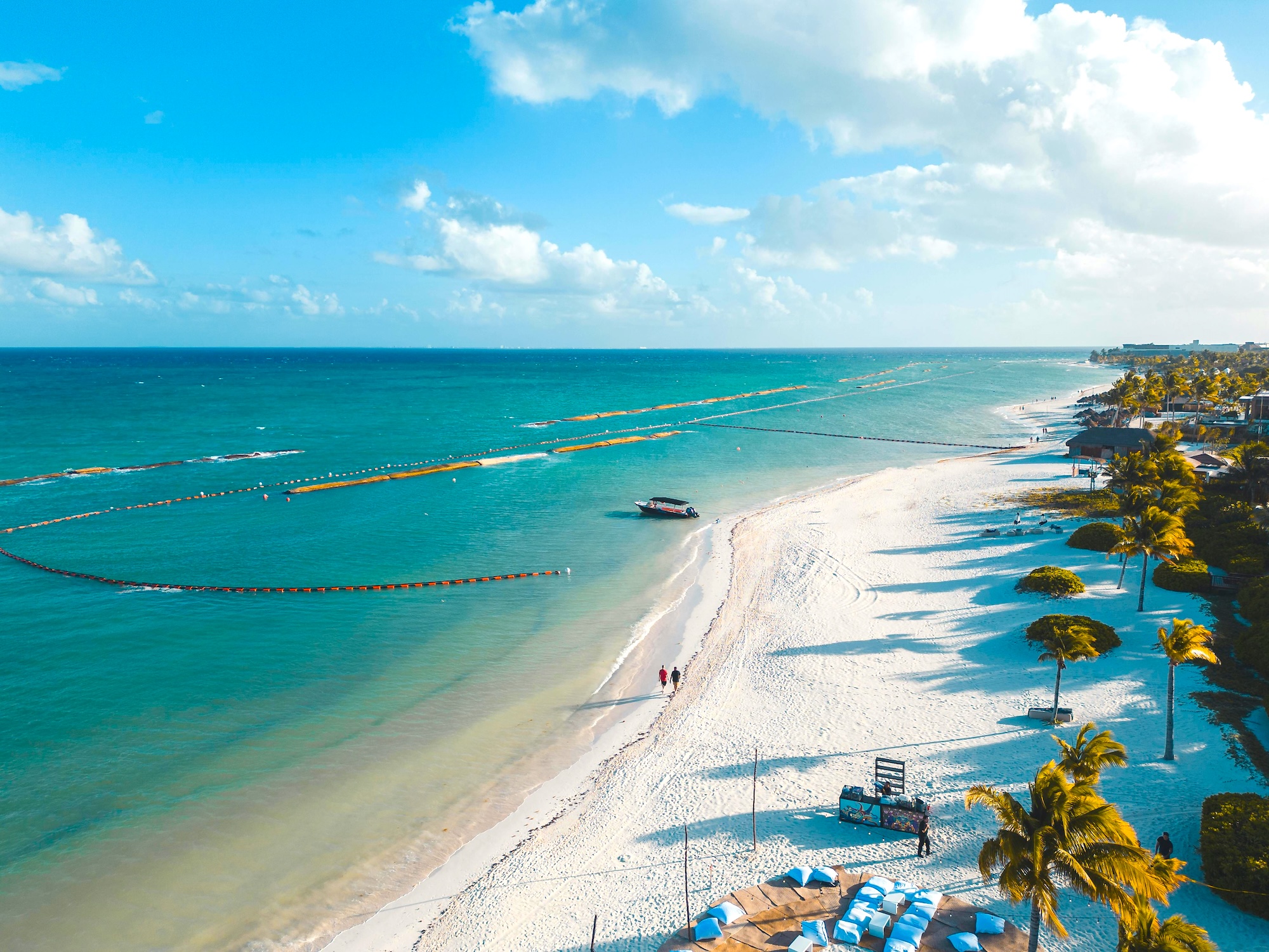 pexels-willianjusten-16116483